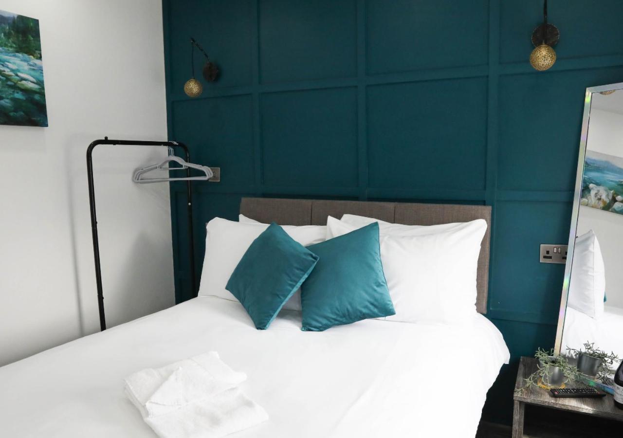 Cb Stays - Private Rooms With Ensuite And Kitchenette In Питерборо Екстериор снимка